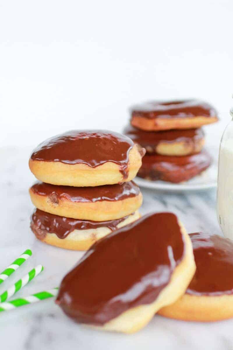 Chocolate Irish Cream Filled Dounuts-1