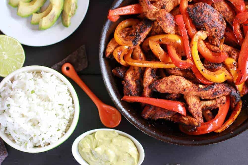 Fiesta Chicken + Cilantro Lime Rice Fajita Bowl with Avocado Chipotle Crema-2