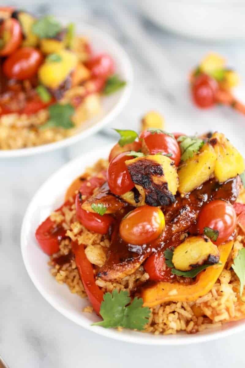 Jerk Chicken with Fired Rice and Grilled Pineapple Salsa https://fett-weg.today/
