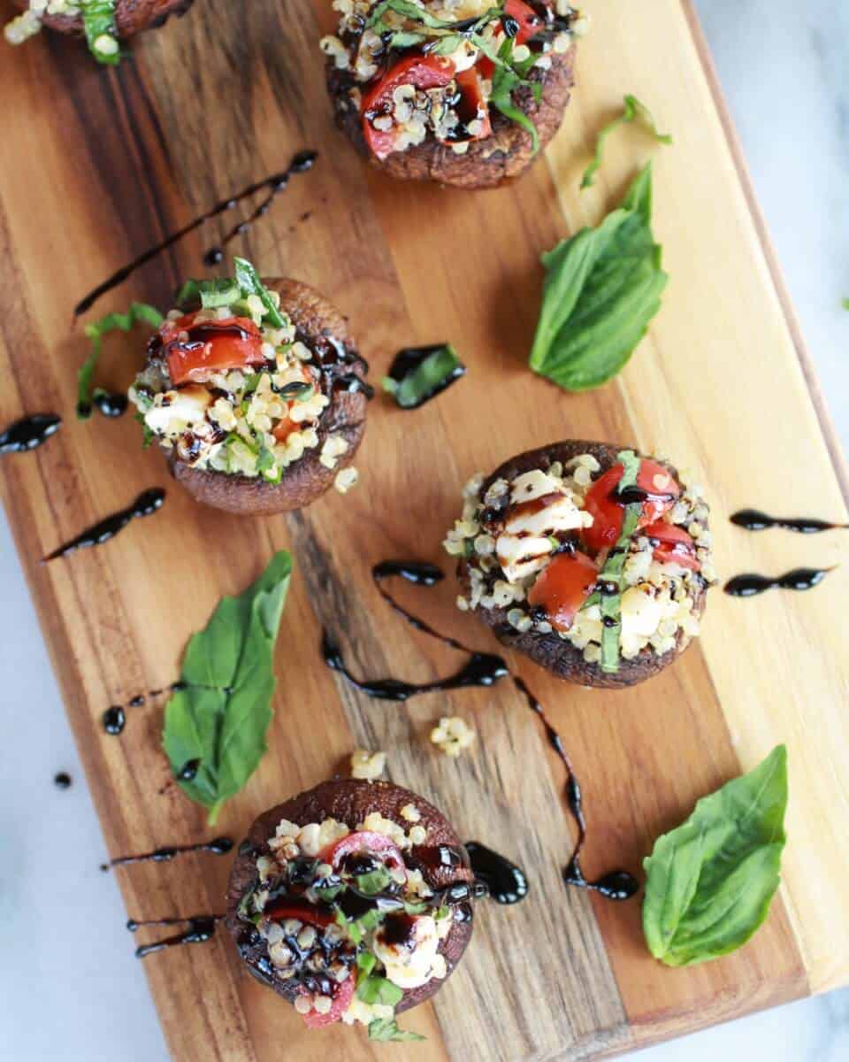 Caprese Quinoa Grilled Stuffed Mushrooms with Balsamic Glaze | https://fett-weg.today/