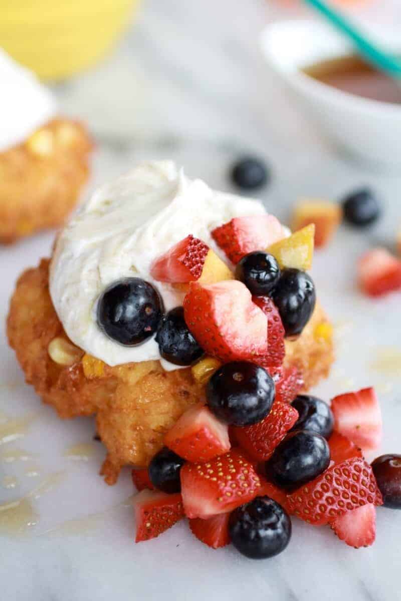 Corn Fritters with Coconut Whipped Cream and Sweet Honey Bourbon Syrup | https://fett-weg.today/