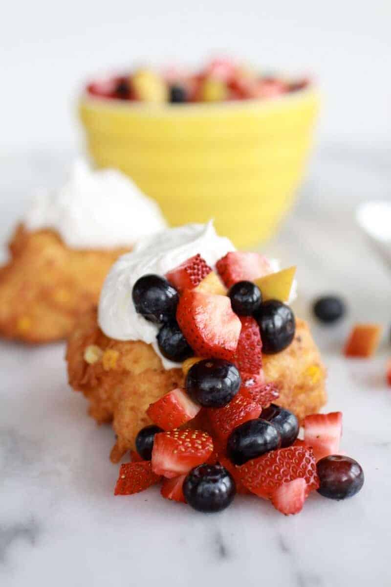Corn Fritters with Coconut Whipped Cream and Sweet Honey Bourbon Syrup | https://fett-weg.today/