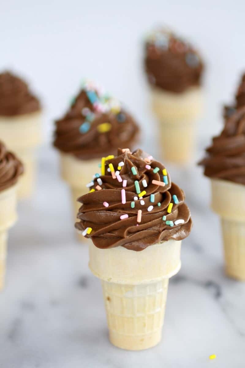 Creamy Chocolate Soft Serve Avocado Ice Cream | https://fett-weg.today/