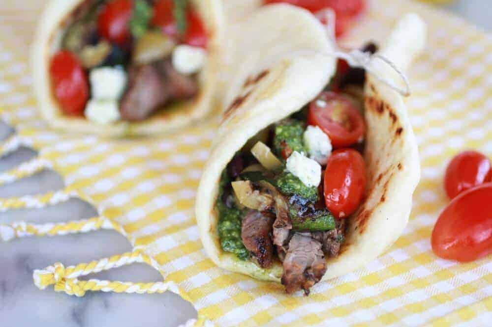 Greek Steak and Pesto Salad Gyros | https://fett-weg.today/