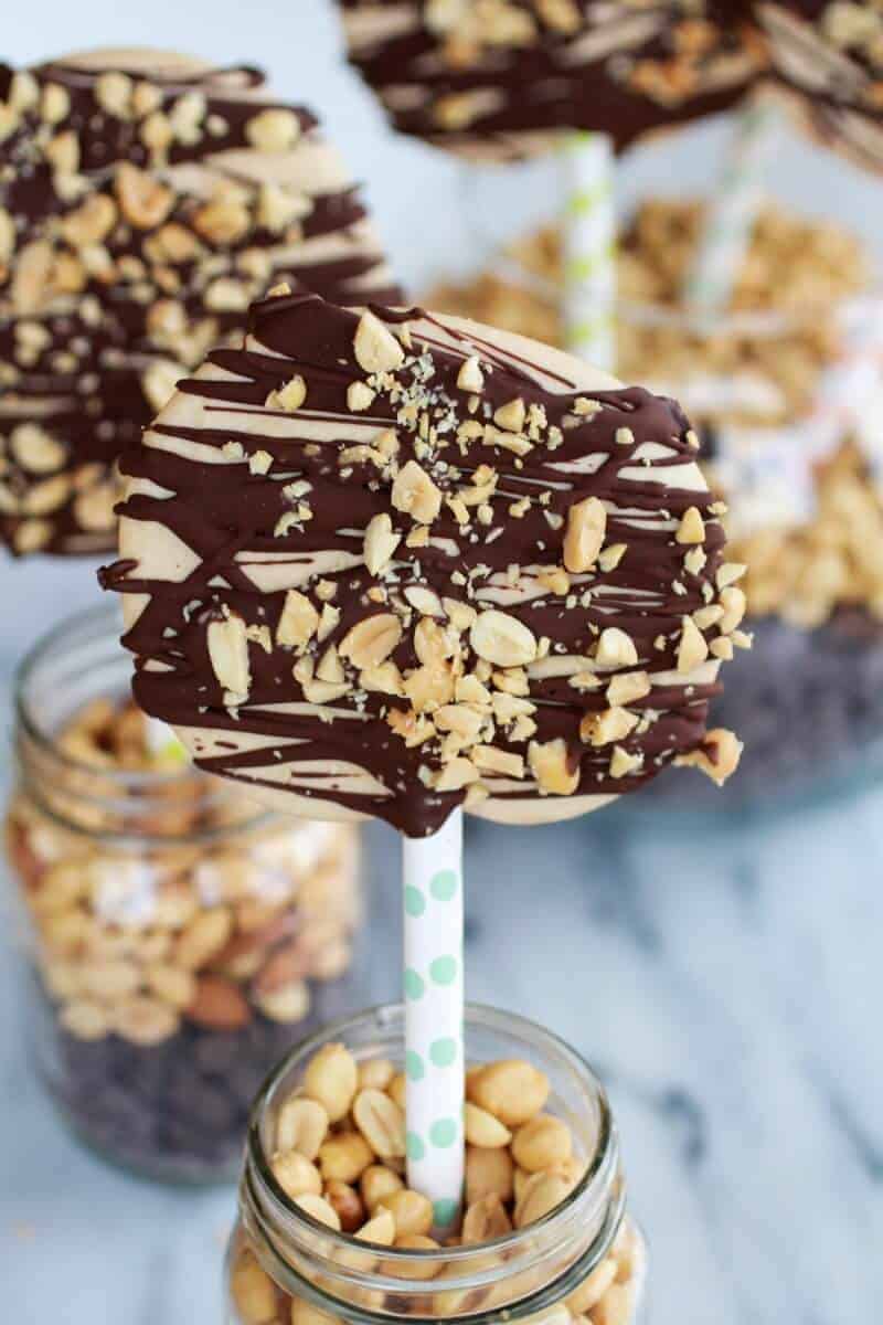 Peanut Butter Banana Frozen Yogurt Pops with Chocolate Drizzle | halfbakedharvest.com