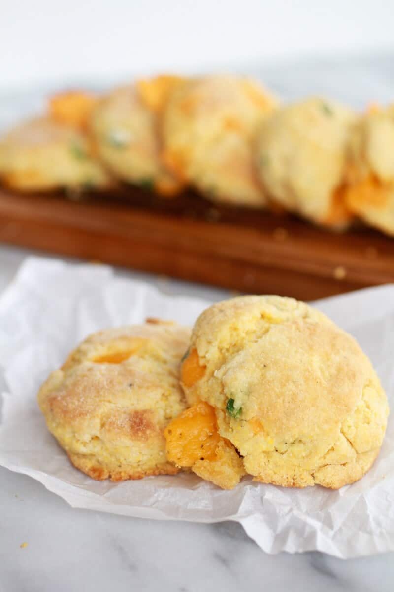 Sweet Honey Jalapeño Cheddar Cornbread Biscuits | https://fett-weg.today/