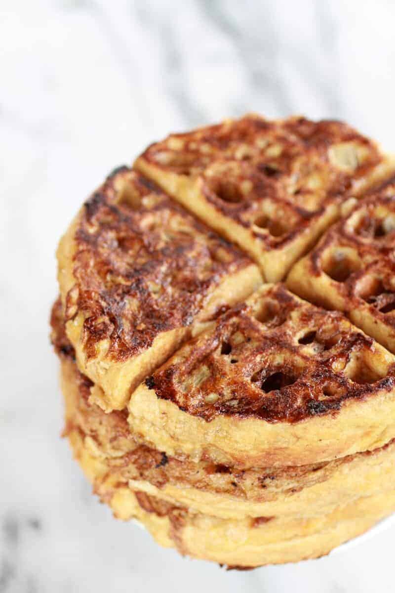 caramelized coconut banana bread waffle french toast | https://fett-weg.today/