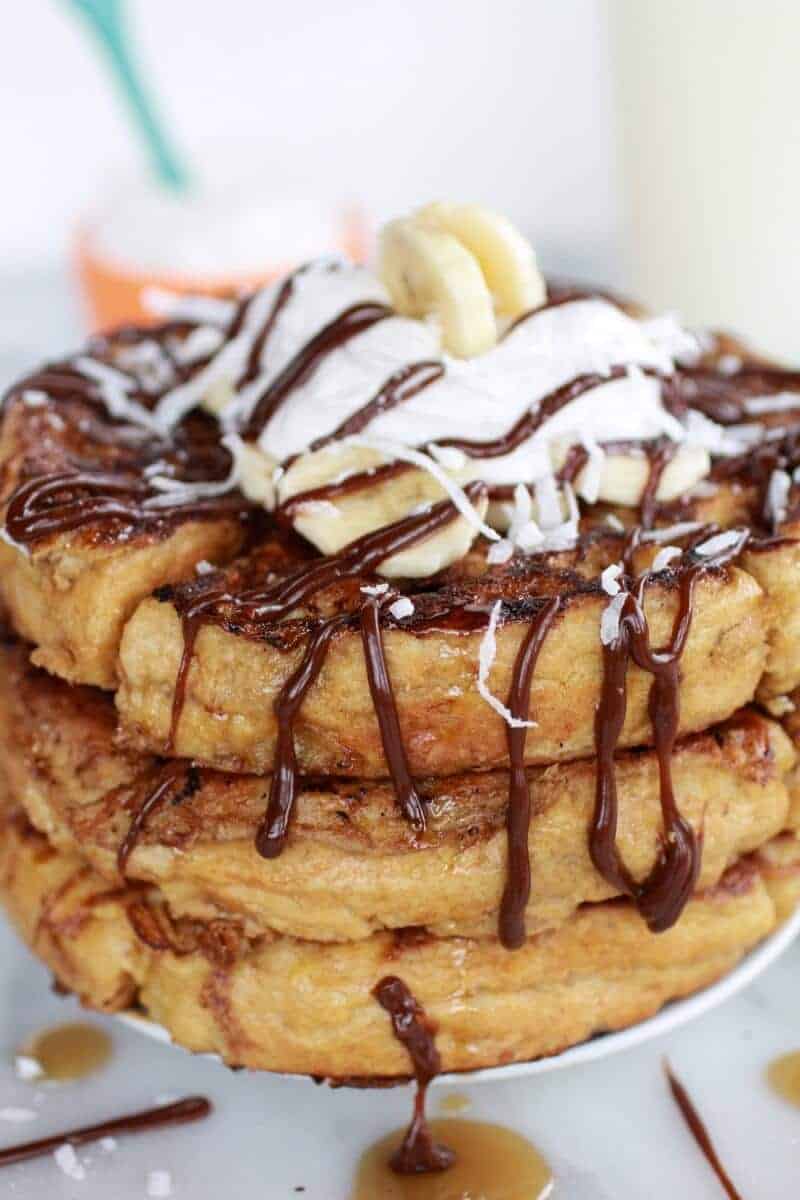 caramelized coconut banana bread waffle french toast | https://fett-weg.today/