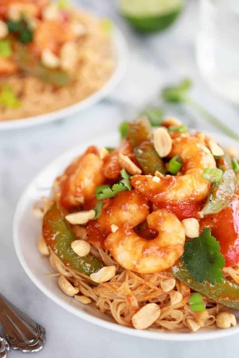 Sweet Thai Shrimp Curry with Peanut Noodles | https://fett-weg.today/