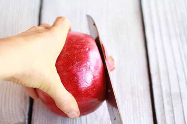 How To Deseed A Pomegranate (In Pictures!) | halfbakedharvest.com