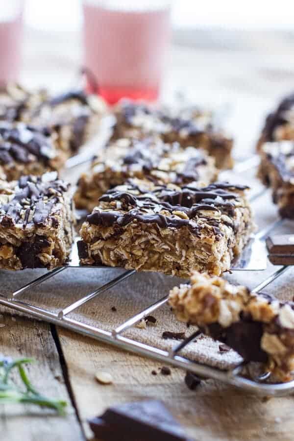 Healthy No-Bake Salted Dark Chocolate Chunk Oatmeal Cookie Bars | halfbakedharvest.com
