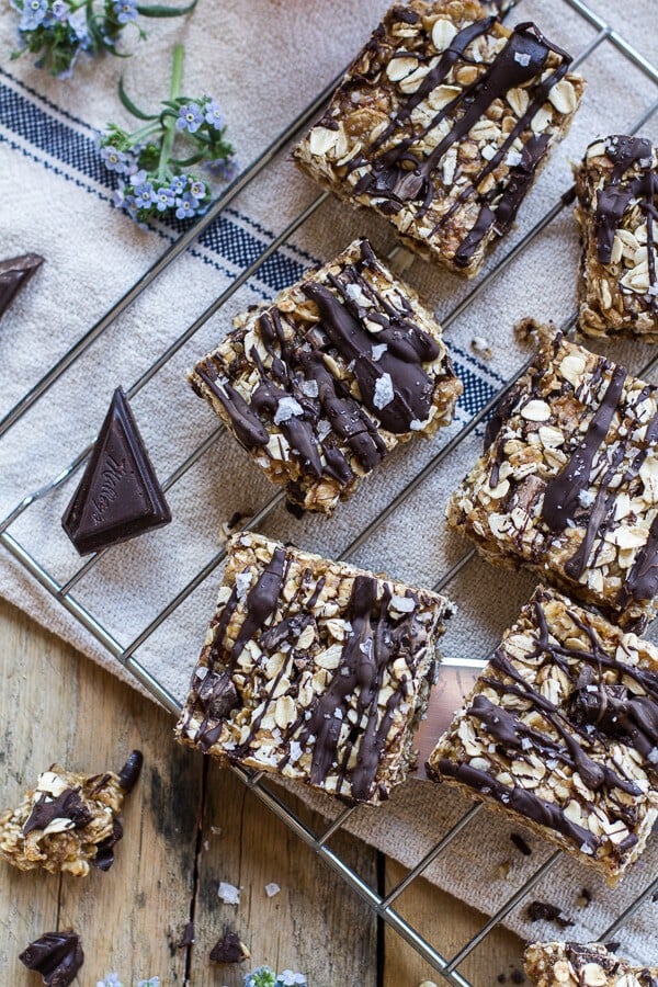 Healthy No-Bake Salted Dark Chocolate Chunk Oatmeal Cookie Bars | halfbakedharvest.com