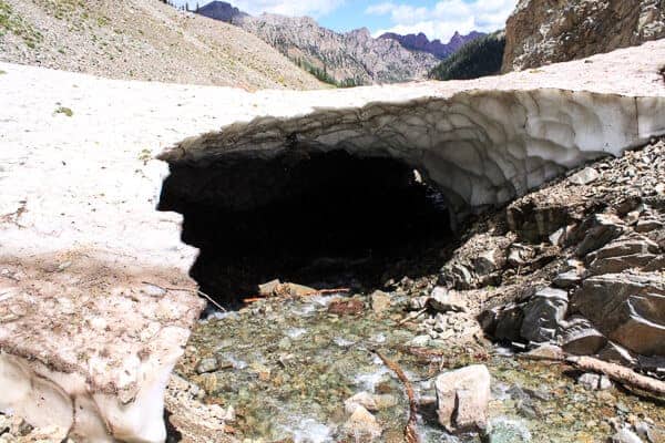 Fall Harvest Peanut Picnic + a Family Hike! | halfbakedharvest.com @hbharvest