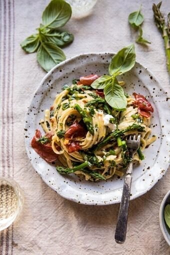 Spicy Pesto, Asparagus, and Ricotta Pasta with Crispy Prosciutto | halfbakedharvest.com #pasta #recipes #quick