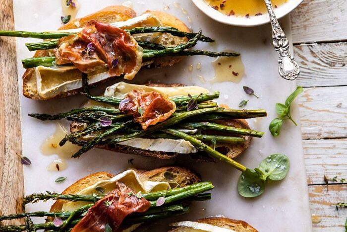 horizontal photo of Crispy Prosciutto, Asparagus, and Brie Toast