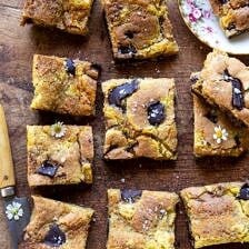 Crème Fraîche Chocolate Chunk Cookie Bars | halfbakedharvest.com #cookies #chocolatechipcookies #cookiebar