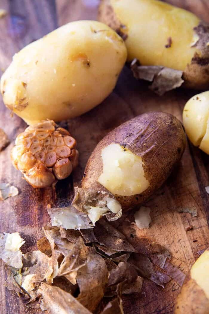 Slow Cooker Coq au Vin with Parmesan Mashed Potatoes | halfbakedharvest.com Slow Cooker Coq au Vin with Parmesan Mashed Potatoes | halfbakedharvest.com