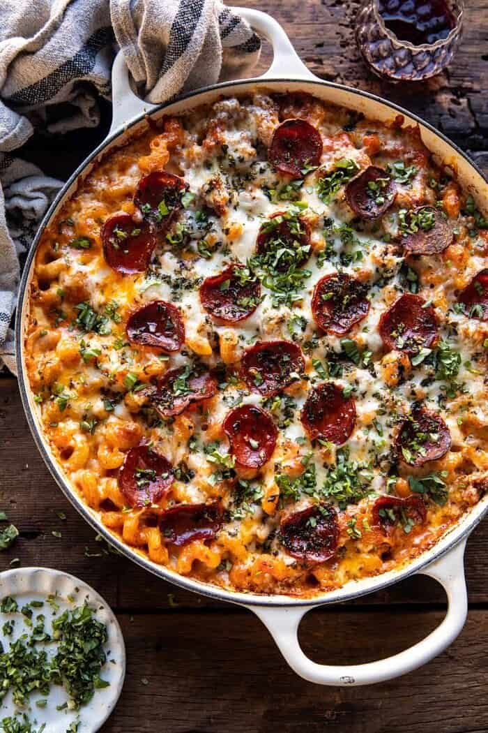 overhead photo of One Pot Spicy Alla Vodka Pizza Pasta 