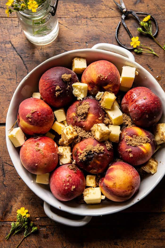 Nonnie's 5 Ingredient Peach Dump | halfbakedharvest.com