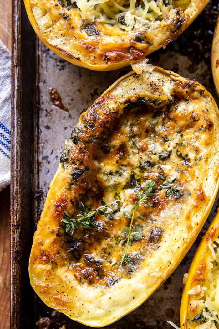 4 Cheese Roasted Garlic Alfredo Stuffed Spaghetti Squash | halffbakedharvest.com 4 Cheese Roasted Garlic Alfredo Stuffed Spaghetti Squash | halffbakedharvest.com