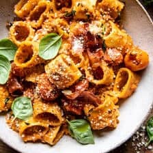 Creamy Roasted Tomato Ricotta Pasta with Crispy Prosciutto | halfbakedharvest.com