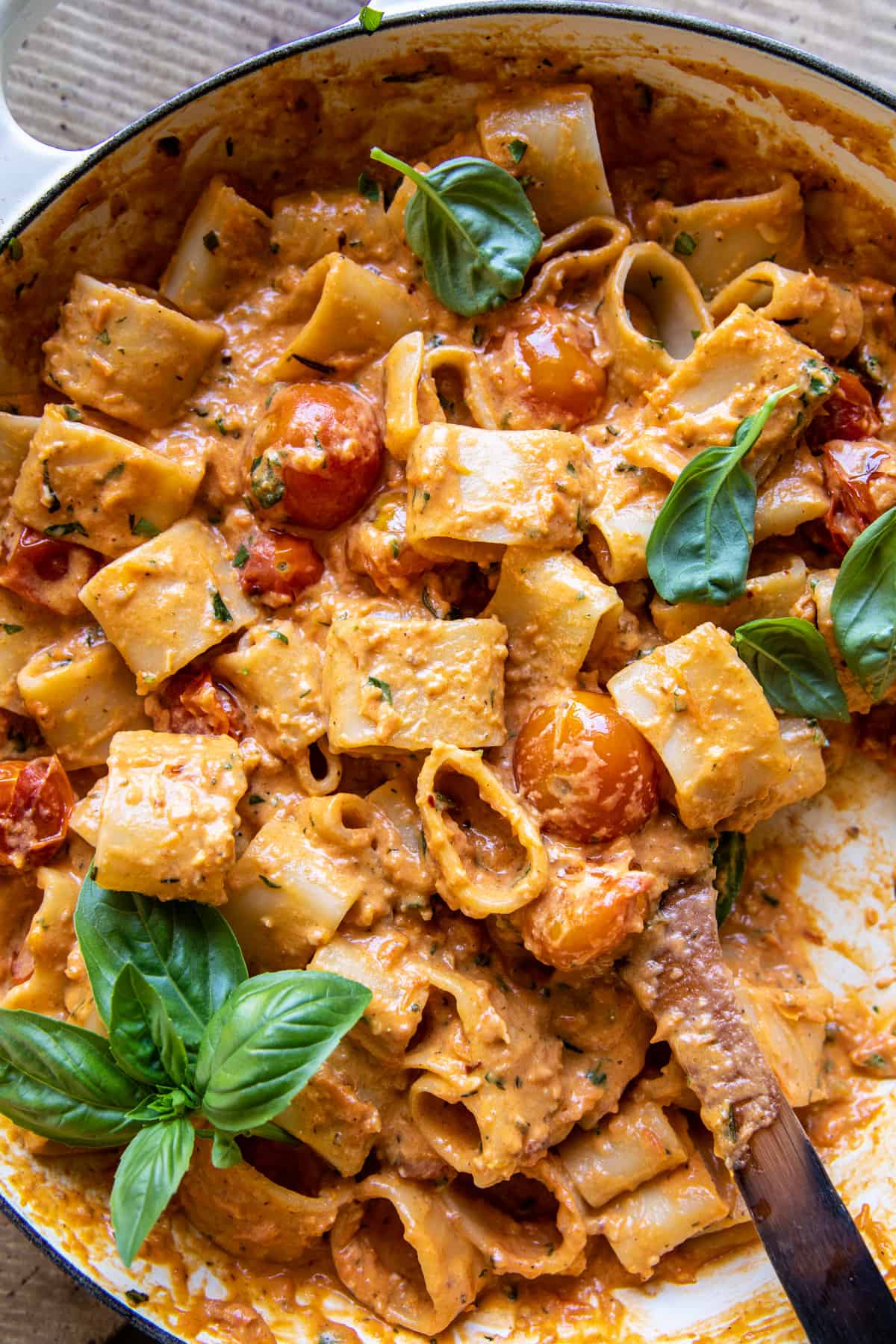 Creamy Roasted Tomato Ricotta Pasta with Crispy Prosciutto | halfbakedharvest.com
