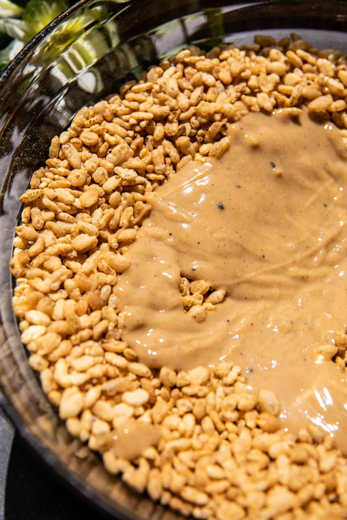 Chewy Chocolate Scotcheroos | halfbakdharvest.com