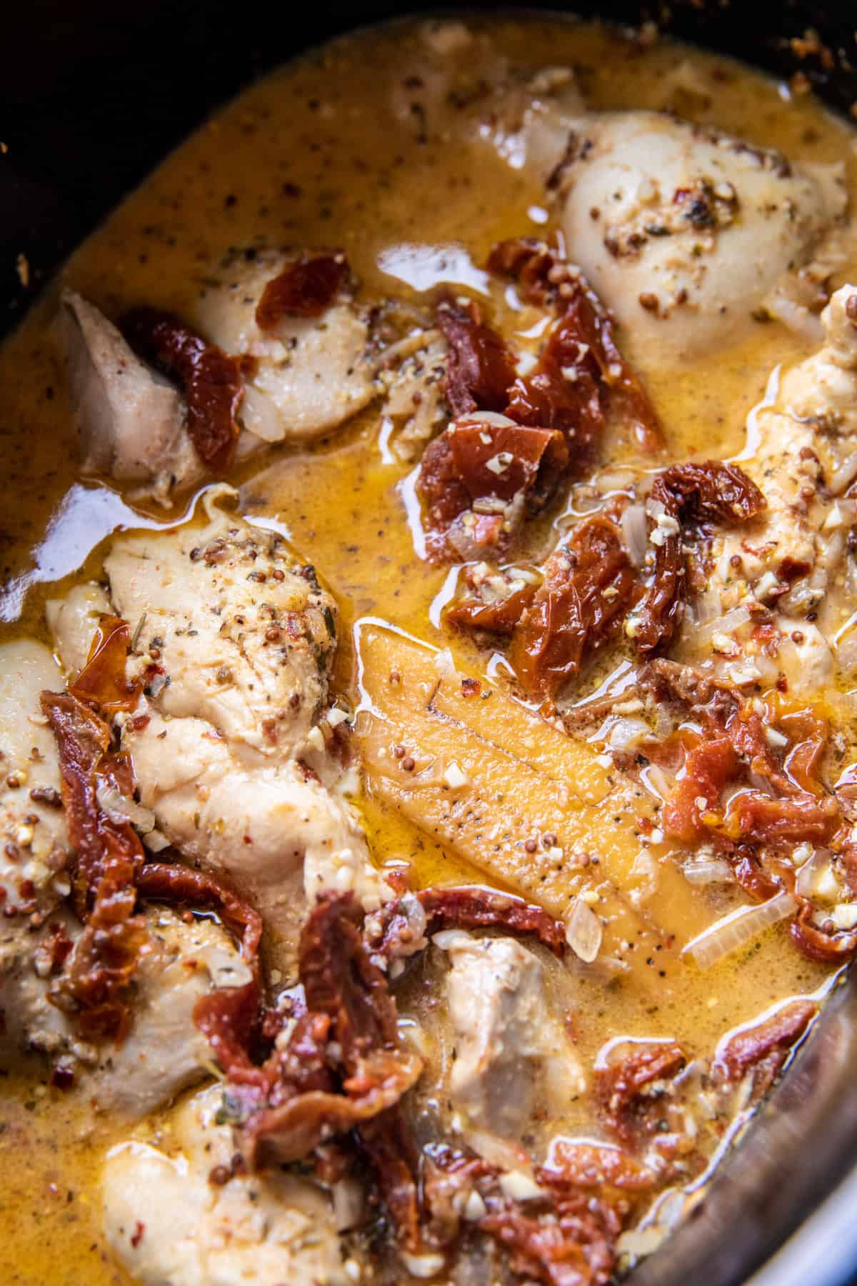 Crockpot Sun-Dried Tomato Chicken | halfnakedharvest.com