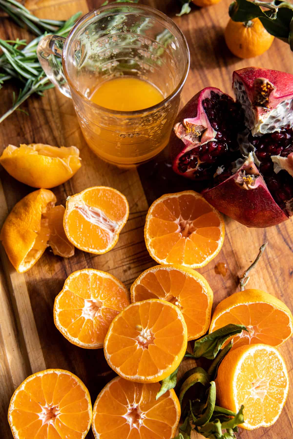 Whoovile’s Spiced Up Christmas Margarita (with mocktail) | haldbakedharvest.com