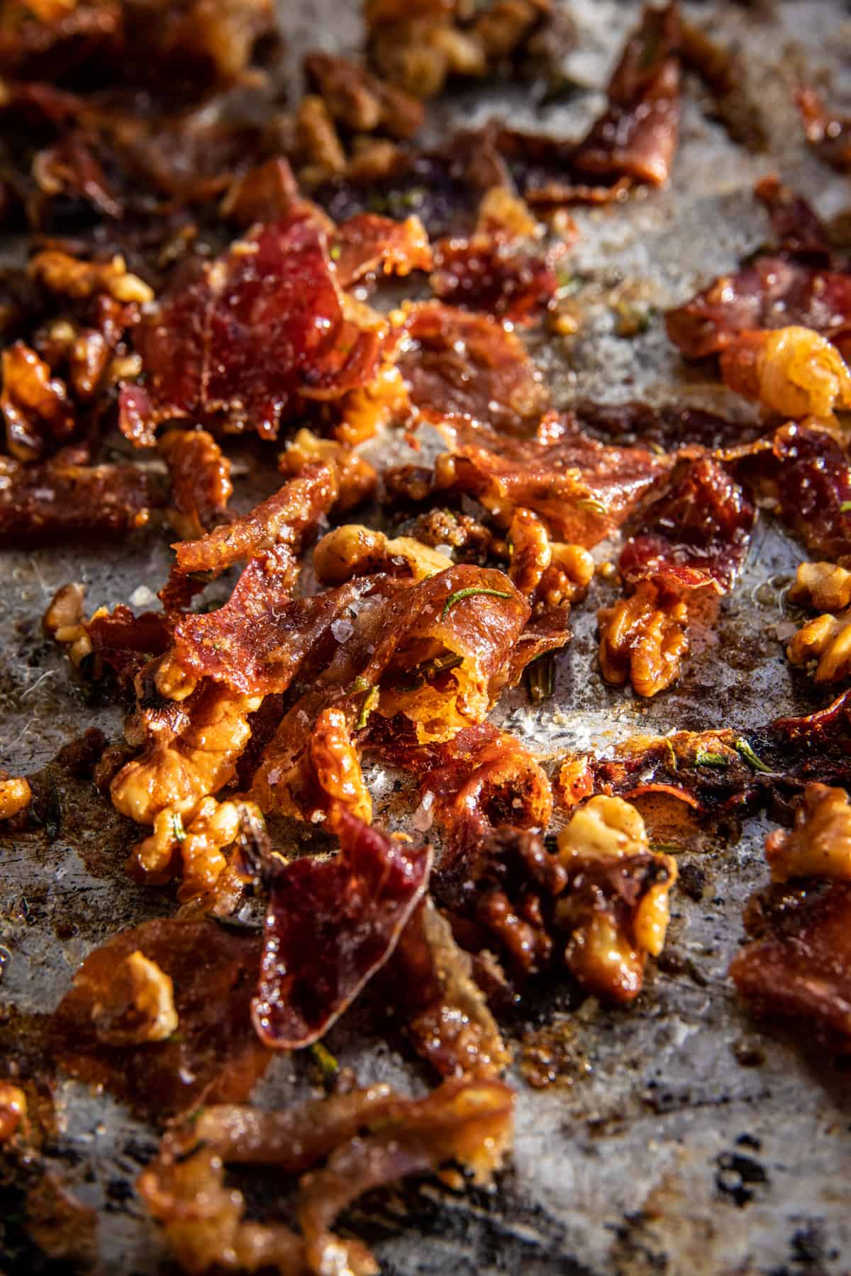 Quick Pumpkin Rigatoni with Candied Prosciutto and Walnuts | halfbakedharvest.com