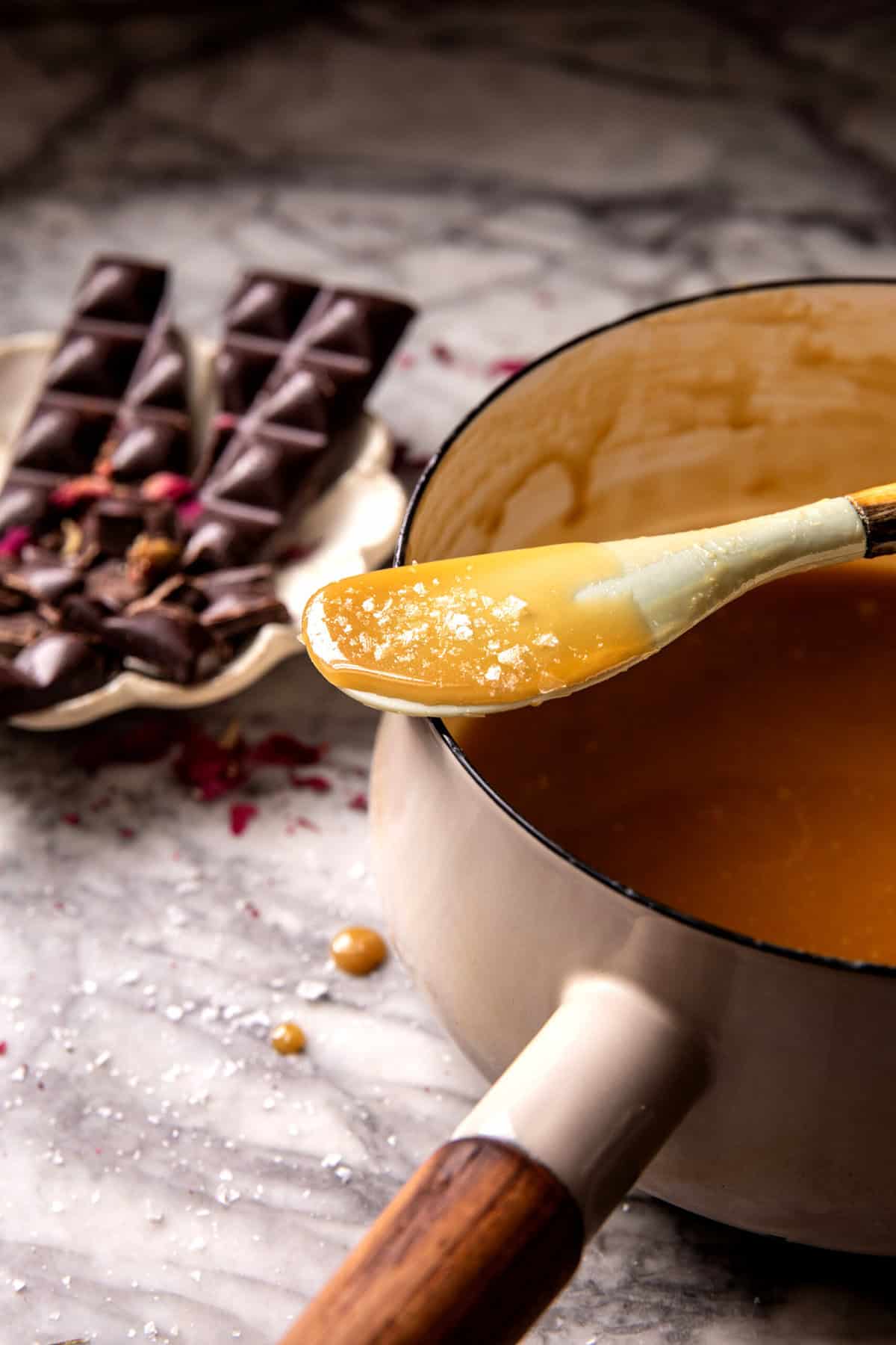 Samoa Cookie Bars | halfbakedharvest.com