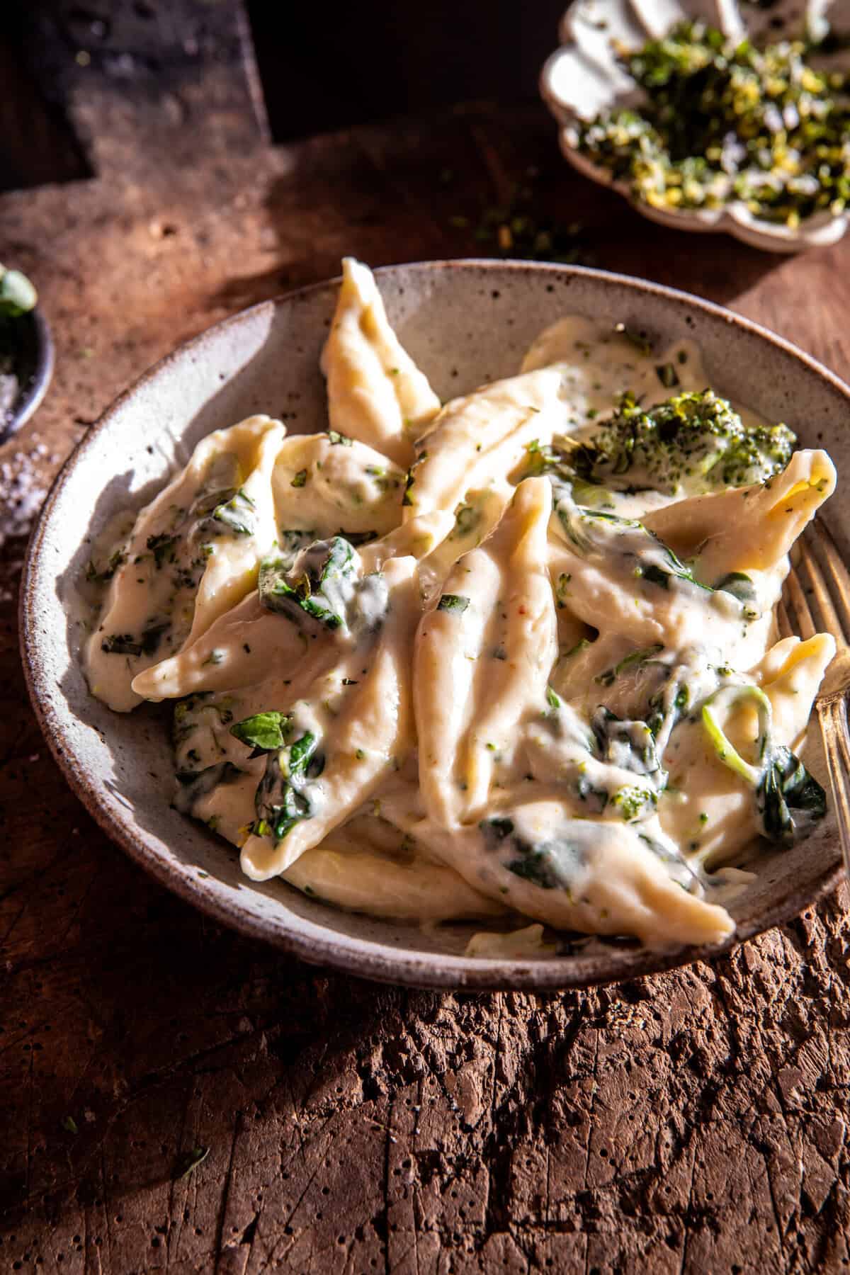 One Pot Spinach Broccoli Ricotta Stuffed Shells | halfbakedharvest.com