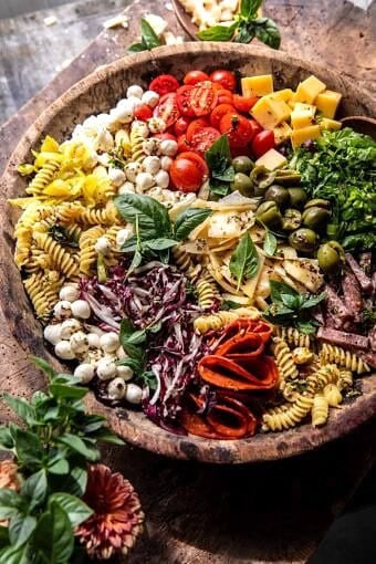 30 Easy Spring Salads That Arenโt Boring